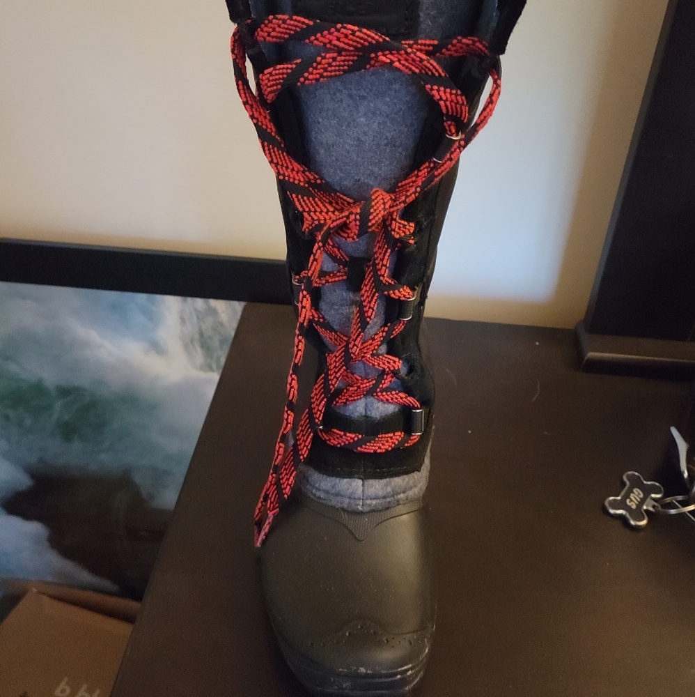 The North Face womens boots